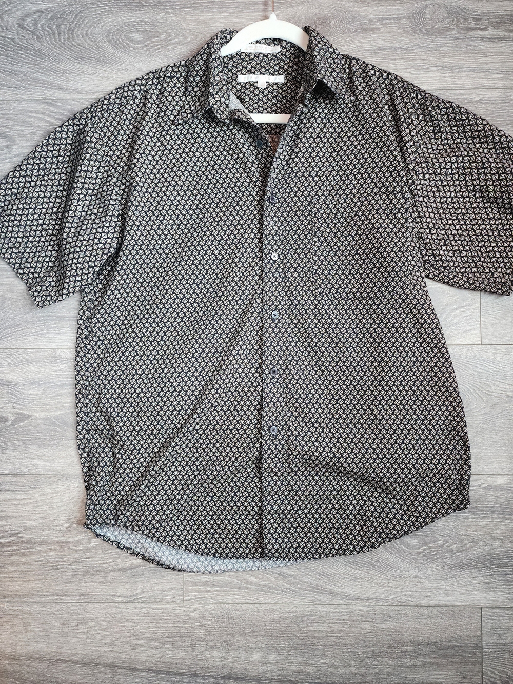 Cotton Black & Tan Oversized Button Up w/ Camp Collar 90s Geo Print Men's Large